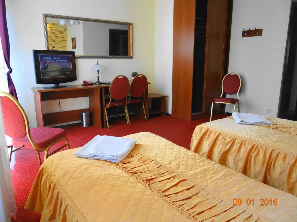 Hotel Sekwana Czestochowa Luaran gambar